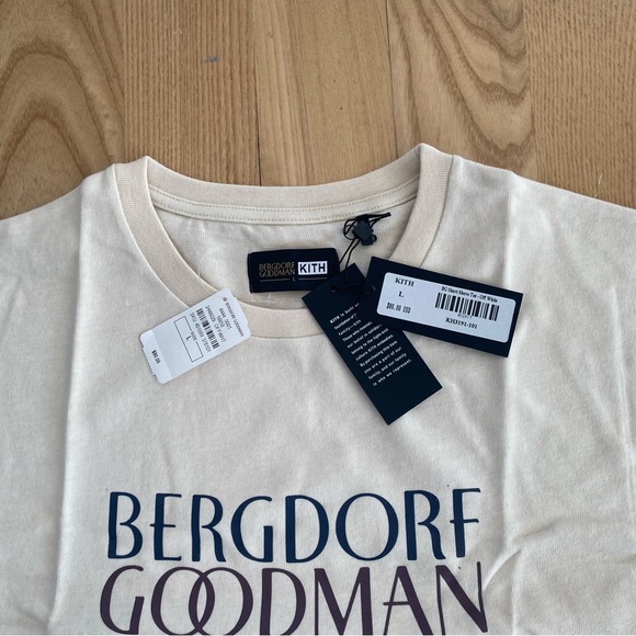 Kith x Bergdorf Goodman Collab Deadstock Crewneck Tee Street Hypebeast - Picture 4 of 4